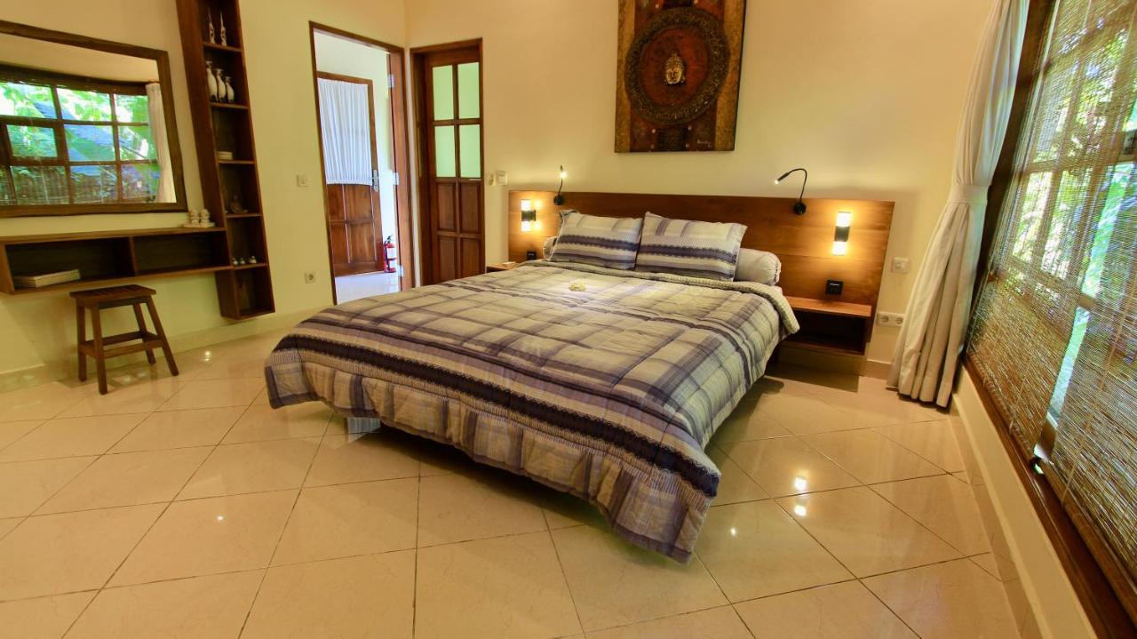 Villa Surgawi Lovina Exterior foto