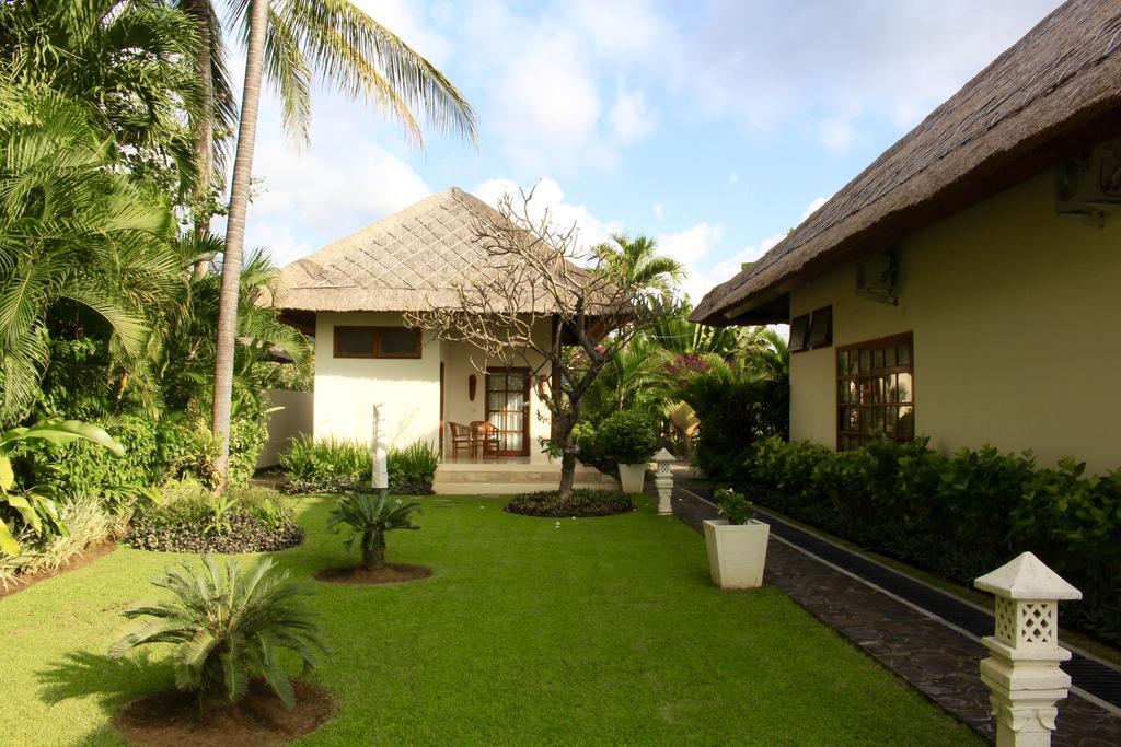 Villa Surgawi Lovina Exterior foto