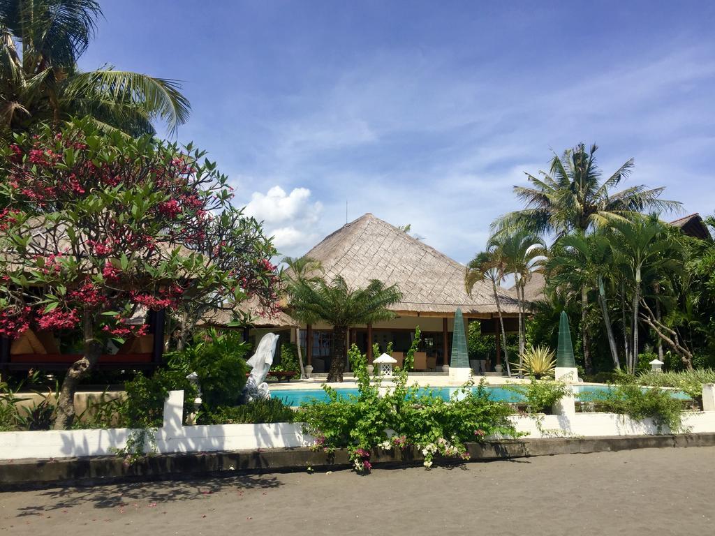 Villa Surgawi Lovina Exterior foto